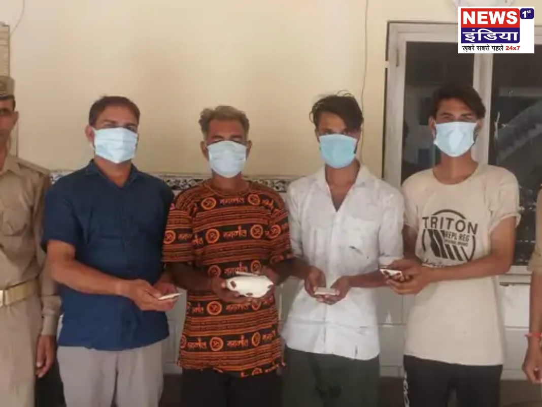 हापुड़ में जुआ खेलते 4 आरोपी गिरफ्तार | 4,290 रुपये नकद और ताश के पत्ते बरामद | पुलिस की बड़ी कार्रवाई